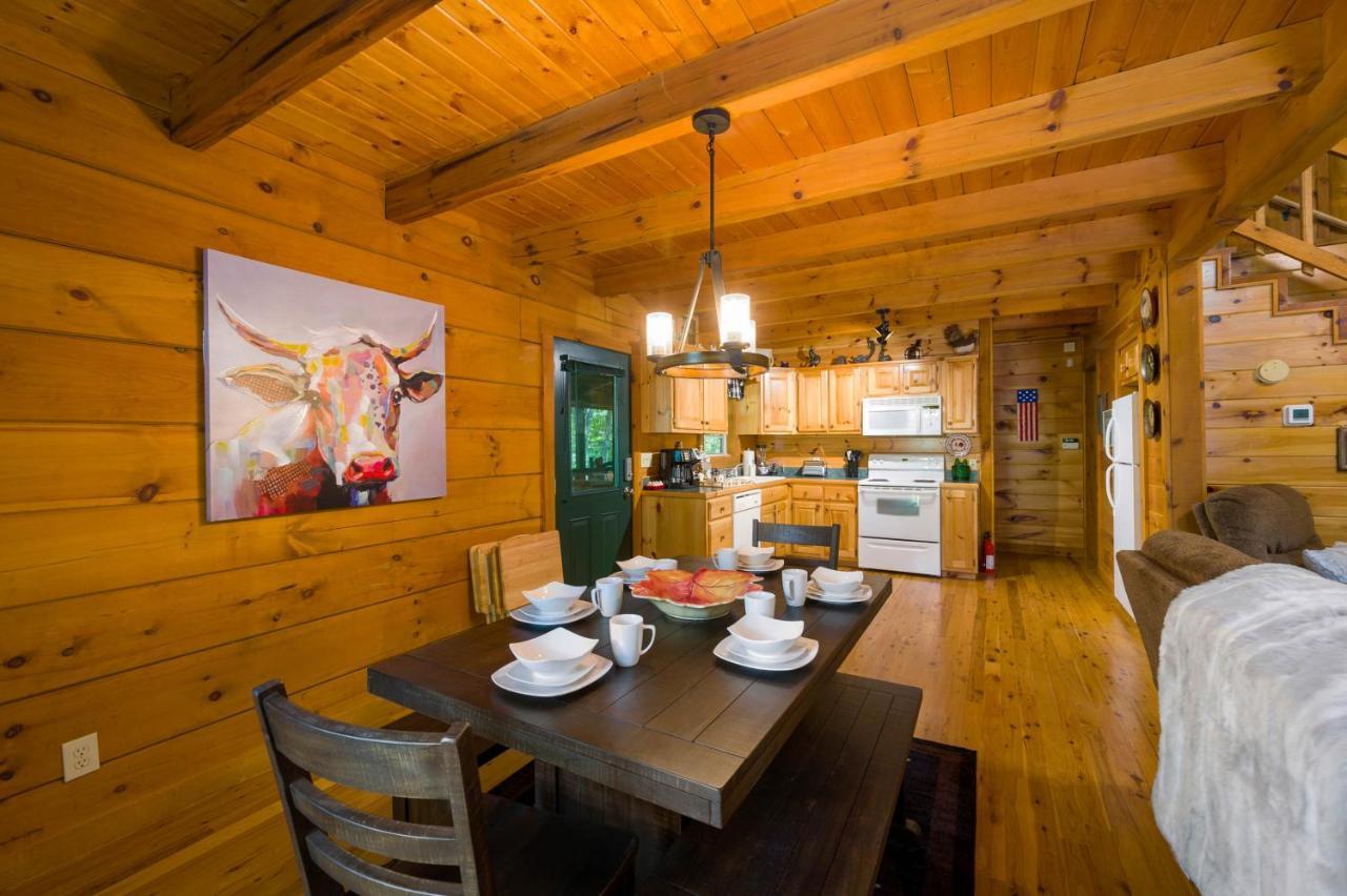 Gypsy Road - Privacy! Log Cabin With Hot Tub, Wifi, Directv And Arcade Sevierville Eksteriør billede